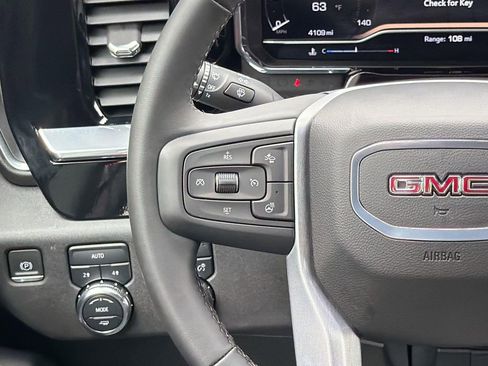 Used 2024 GMC Sierra 1500 SLE AWD/4WD image 8