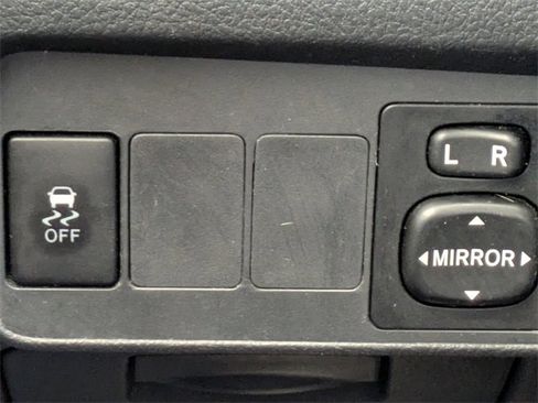 Used 2013 Toyota Corolla S image 23