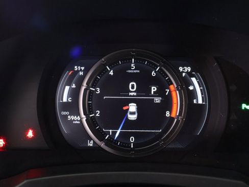 Used 2024 Lexus RC 350 F Sport image 4