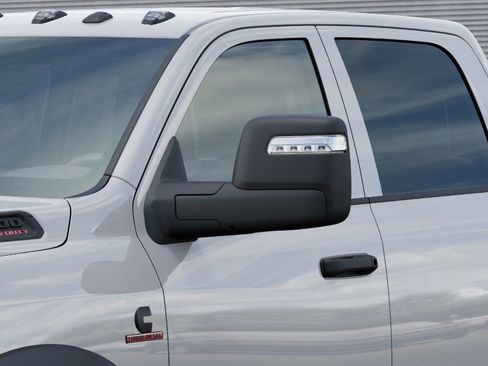 New 2026 RAM 5500 Tradesman AWD/4WD image 12