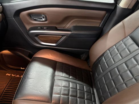Used 2019 Nissan Titan Platinum Reserve w/ Platinum Utility Package image 42