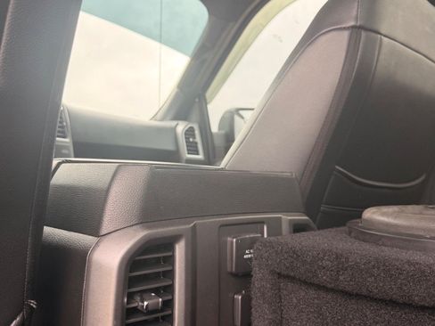 Used 2015 Ford F150 XLT w/ Equipment Group 301A Mid AWD/4WD image 24