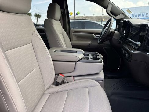 Used 2023 Chevrolet Silverado 1500 LT image 11