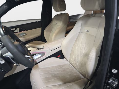 Used 2024 Mercedes-Benz GLS 63 AMG 4MATIC image 15