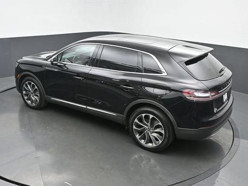 Used 2023 Lincoln Nautilus Reserve AWD/4WD image 42