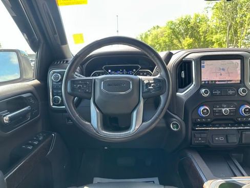 Used 2020 GMC Sierra 1500 Denali w/ Denali Ultimate Package AWD/4WD image 22