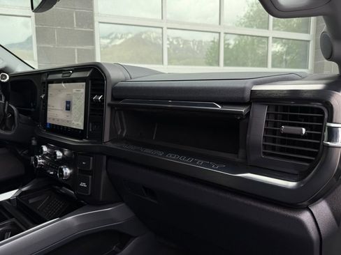 Used 2025 Ford F350 Lariat AWD/4WD image 23