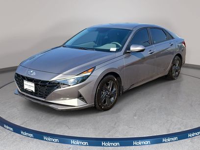 Used 2023 Hyundai Elantra SEL