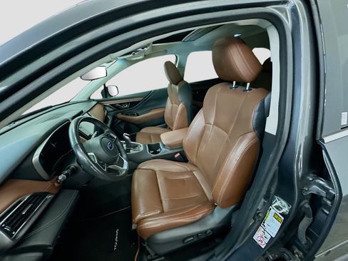 Used 2020 Subaru Outback Touring XT AWD/4WD image 13