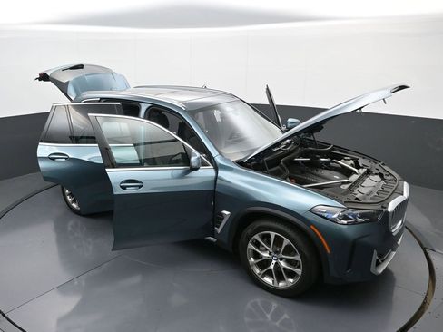 Used 2025 BMW X5 xDrive40i image 38
