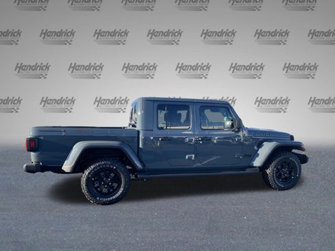 New 2025 Jeep Gladiator Sport image 10
