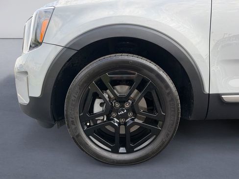 Used 2023 Kia Telluride EX X-Line image 9