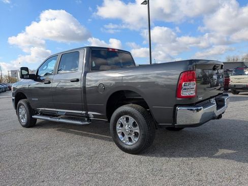 Used 2024 RAM 2500 Big Horn image 16