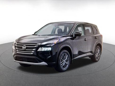 Used 2026 Nissan Rogue SL FWD image 8