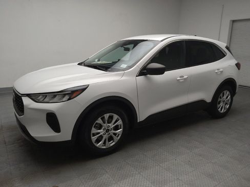 Used 2023 Ford Escape Active FWD image 2