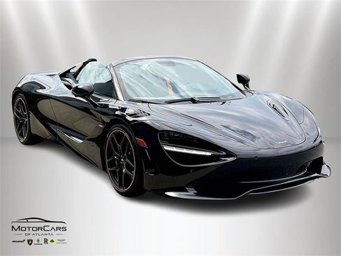 Used 2024 McLaren 750S Spider image 2