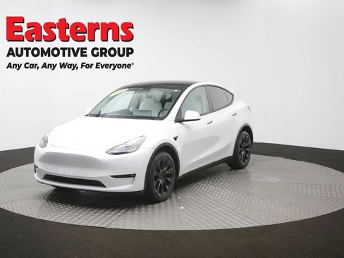Used 2023 Tesla Model Y Long Range AWD/4WD image 51