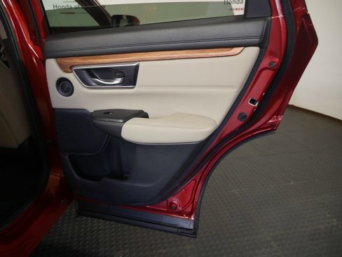 Certified 2019 Honda CR-V Touring image 7
