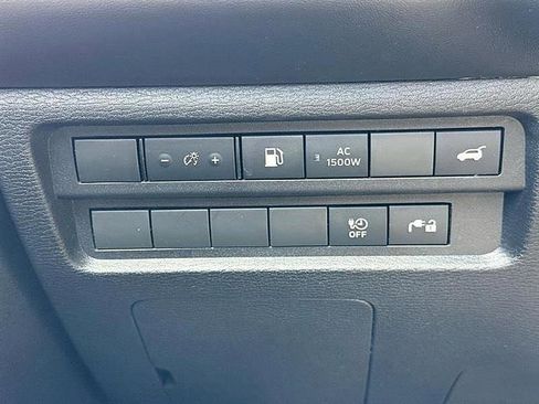 Used 2023 Mitsubishi Outlander SEL AWD/4WD image 54