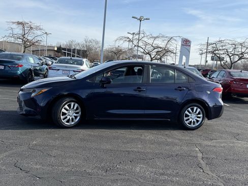 Certified 2023 Toyota Corolla LE image 5