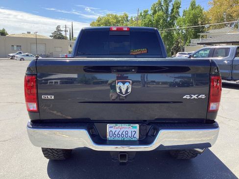 Used 2017 RAM 2500 SLT AWD/4WD image 8