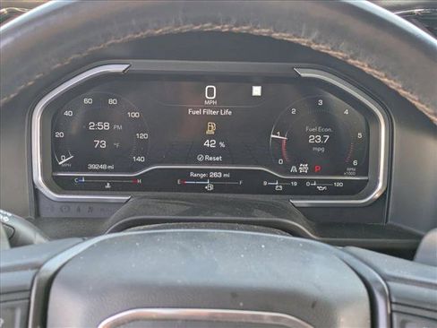 Used 2022 GMC Sierra 1500 AT4 image 11