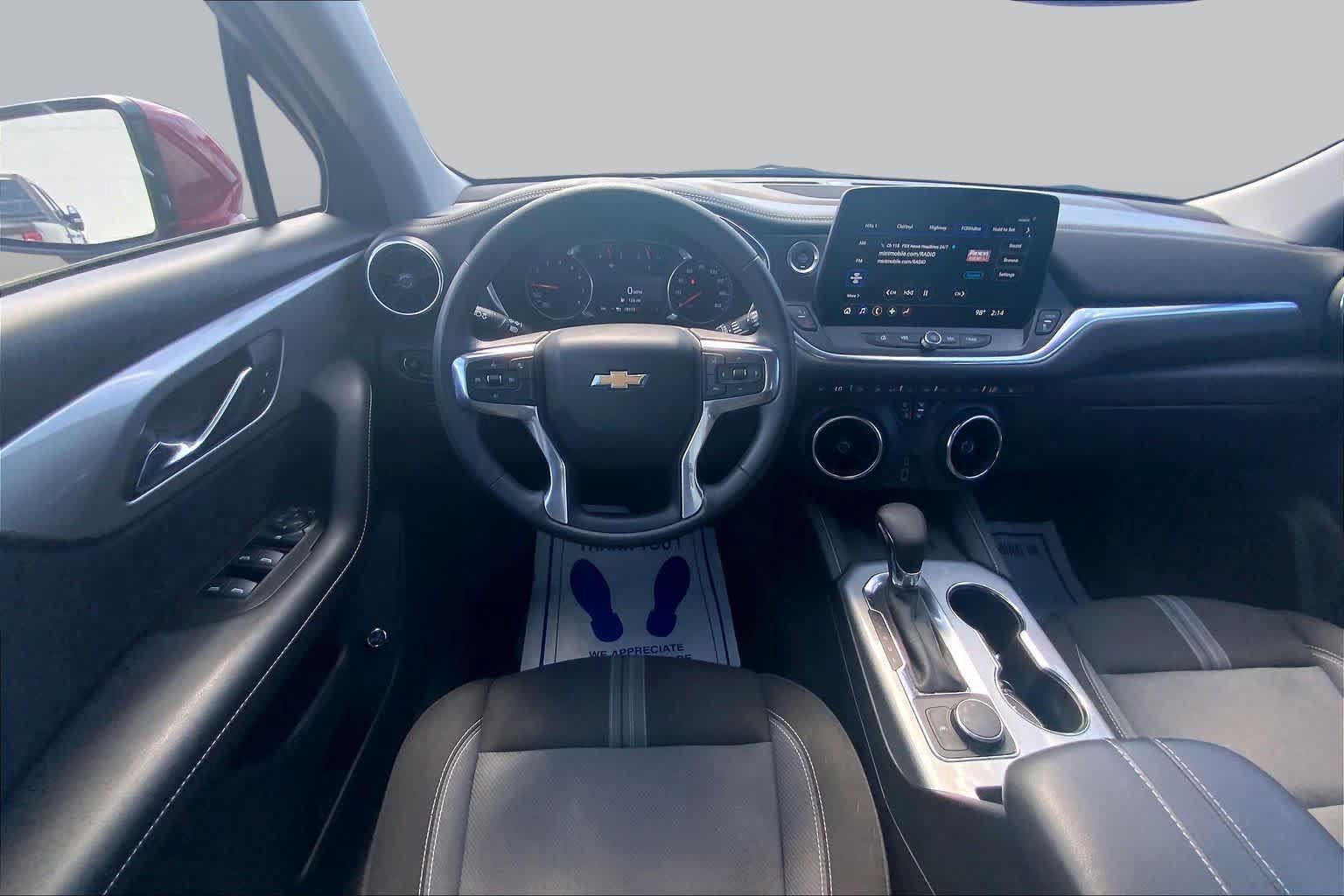 Used 2024 Chevrolet Blazer LT w/ Convenience Package FWD image 6