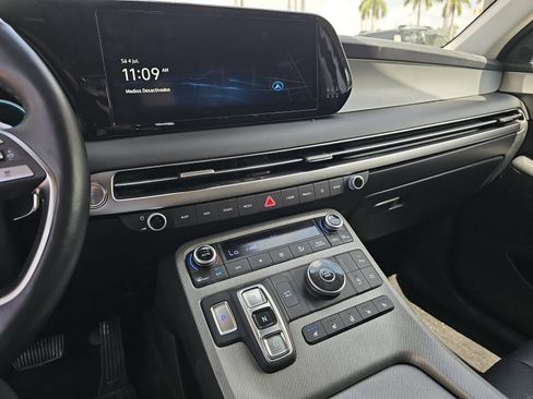 Used 2025 Hyundai Palisade SEL FWD image 20
