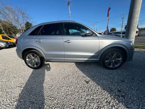 Used 2018 Audi Q3 2.0T Premium w/ Convenience Package image 4