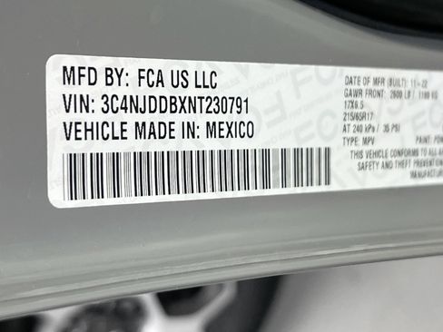 Used 2022 Jeep Compass Trailhawk image 29