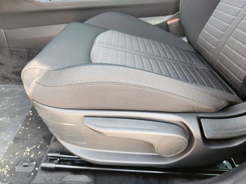 New 2026 Kia K5 LXS image 17