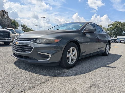 Used 2017 Chevrolet Malibu LS FWD image 7