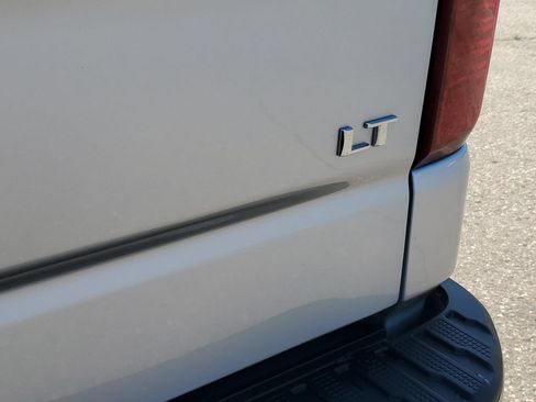 Used 2021 Chevrolet Silverado 1500 LT w/ Texas Edition Plus AWD/4WD image 33