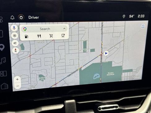 Certified 2025 Chevrolet Equinox LT FWD image 18
