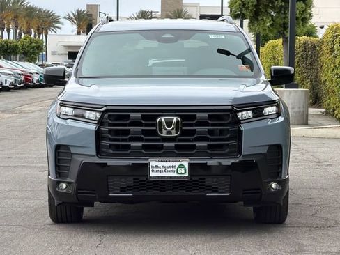New 2026 Honda Pilot Sport image 9