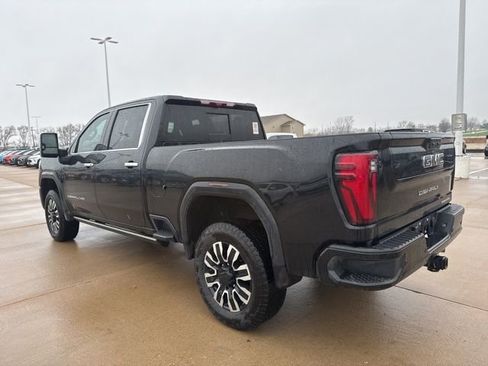 Used 2024 GMC Sierra 2500 Denali Ultimate image 5