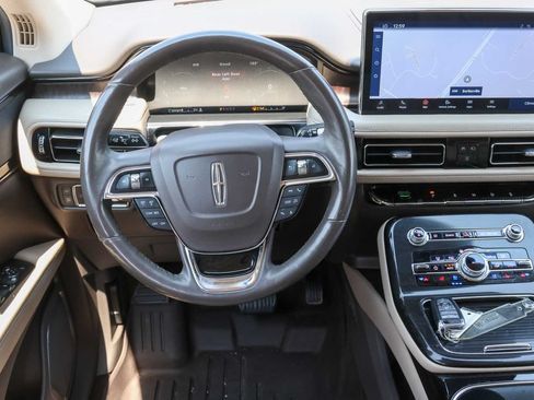 Used 2022 Lincoln Nautilus Reserve AWD/4WD image 22