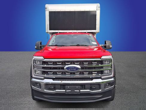Used 2024 Ford F450 Lariat AWD/4WD image 2
