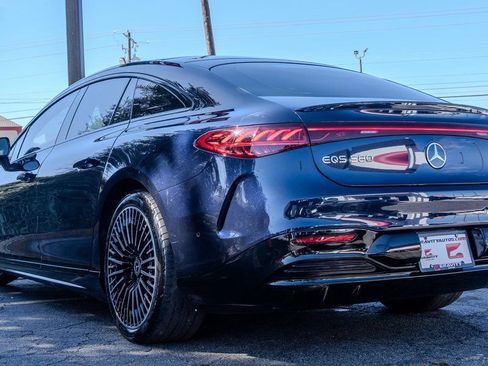 Used 2023 Mercedes-Benz EQS 580 4MATIC Sedan image 23