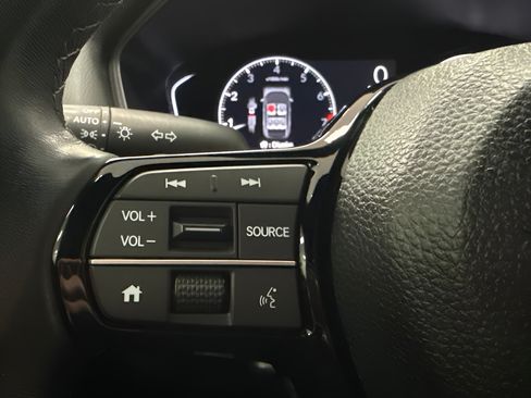 Used 2023 Honda Civic Sport image 18