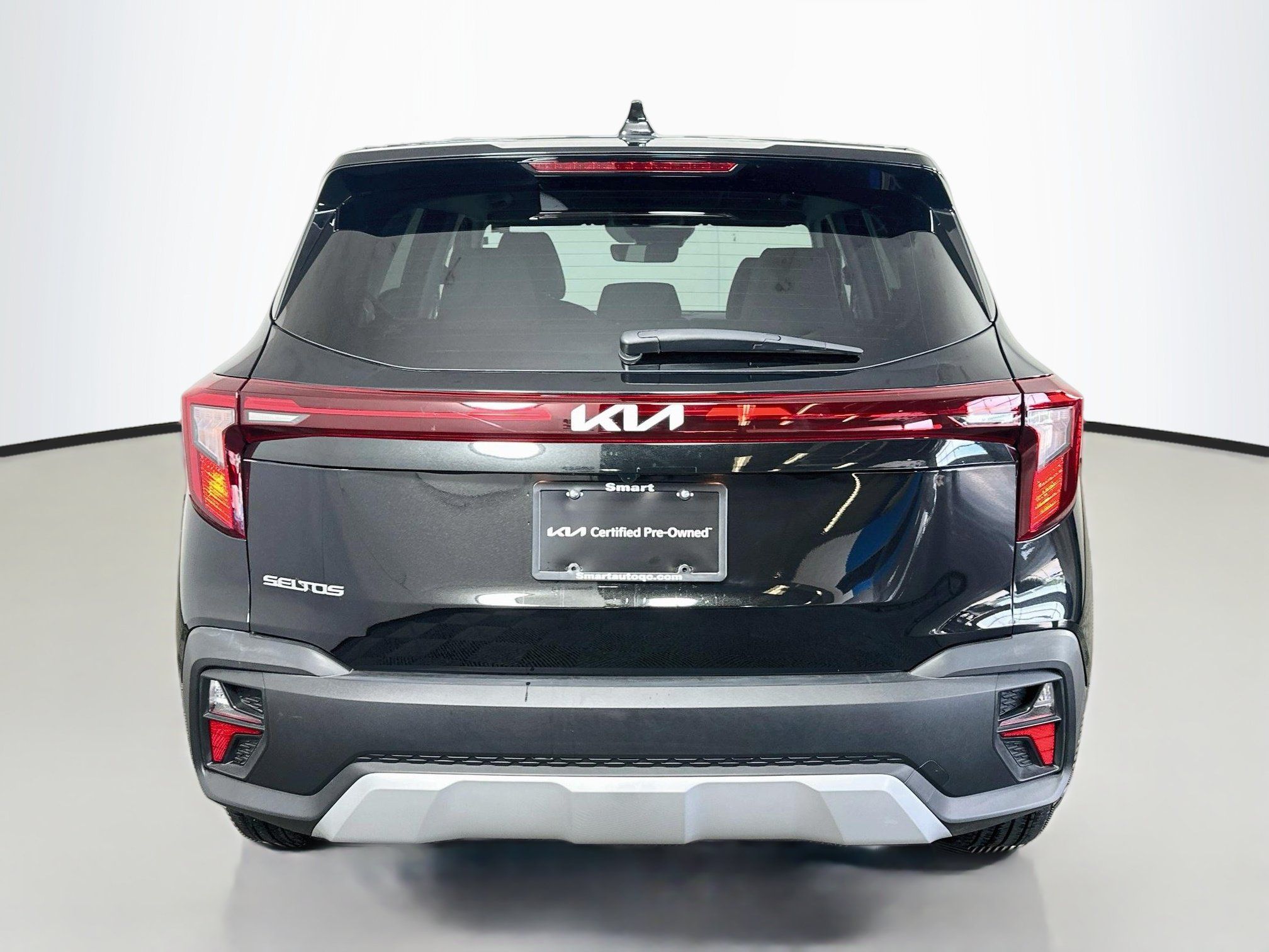 Certified 2026 Kia Seltos LX FWD image 6