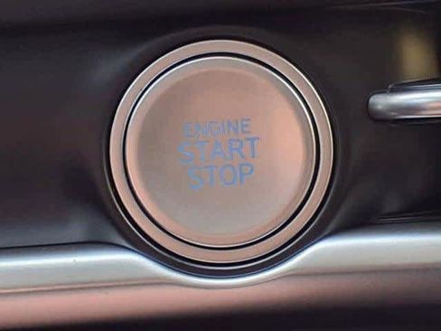 Certified 2025 Hyundai Tucson SE image 13