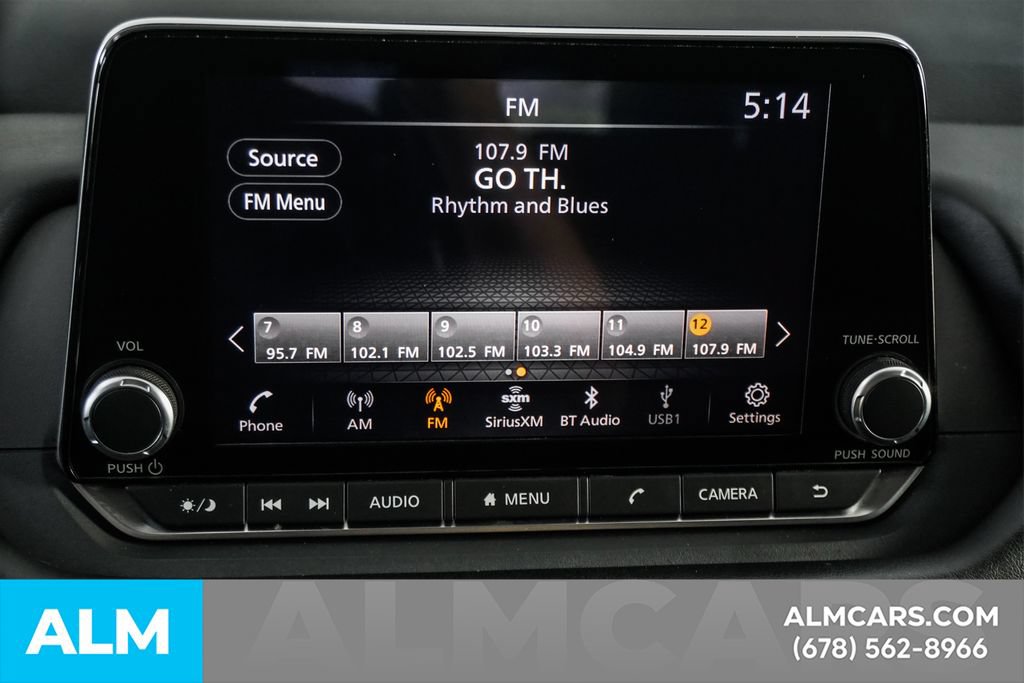 Used 2024 Nissan Rogue SV FWD image 38