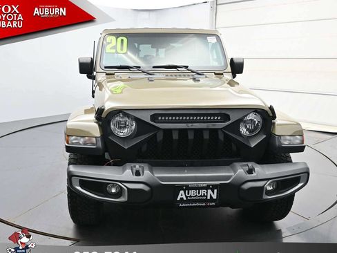 Used 2020 Jeep Gladiator Sport w/ Quick Order Package 24S AWD/4WD image 3