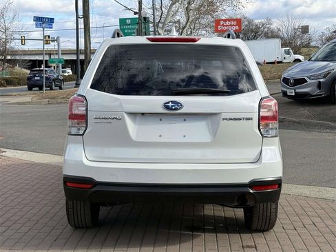 Used 2018 Subaru Forester 2.5i w/ Alloy Wheel Package image 5