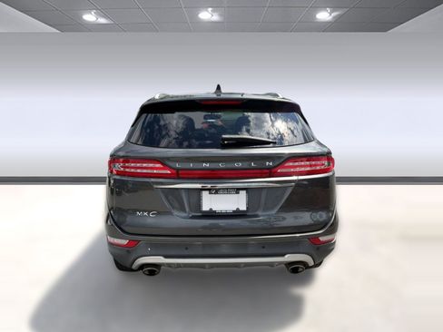 Used 2019 Lincoln MKC Select w/ Select Plus Package FWD image 10