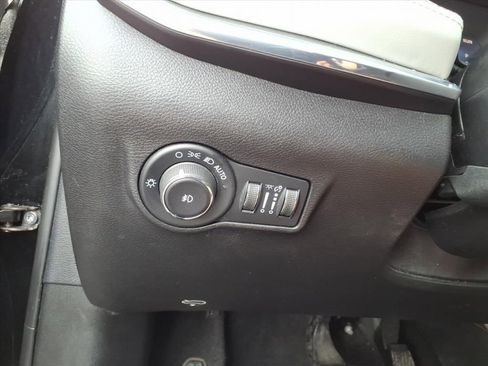 Certified 2022 Jeep Compass Limited image 14