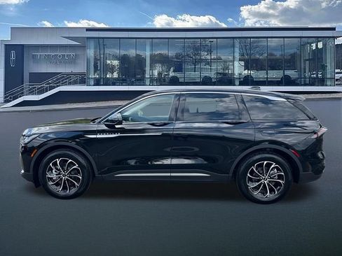 New 2026 Lincoln Nautilus Premier w/ Equipment Group 102A AWD/4WD image 4