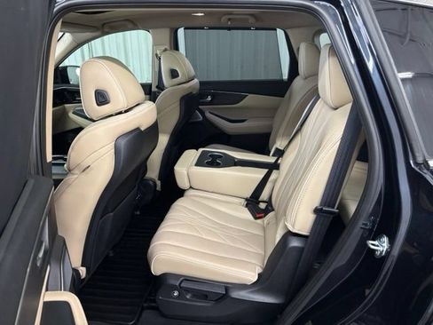 Certified 2025 Acura MDX SH-AWD w/ Advance Package image 30