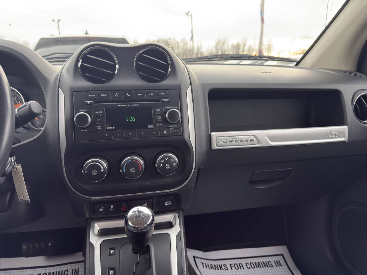 Used 2014 Jeep Compass Latitude AWD/4WD image 12